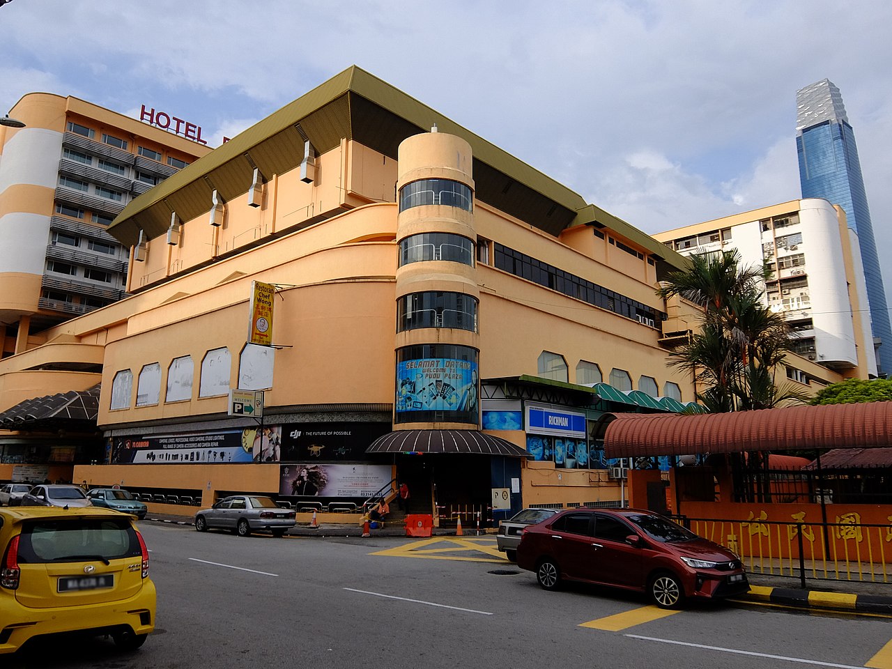 吉隆坡 Pudu Plaza 商场外观